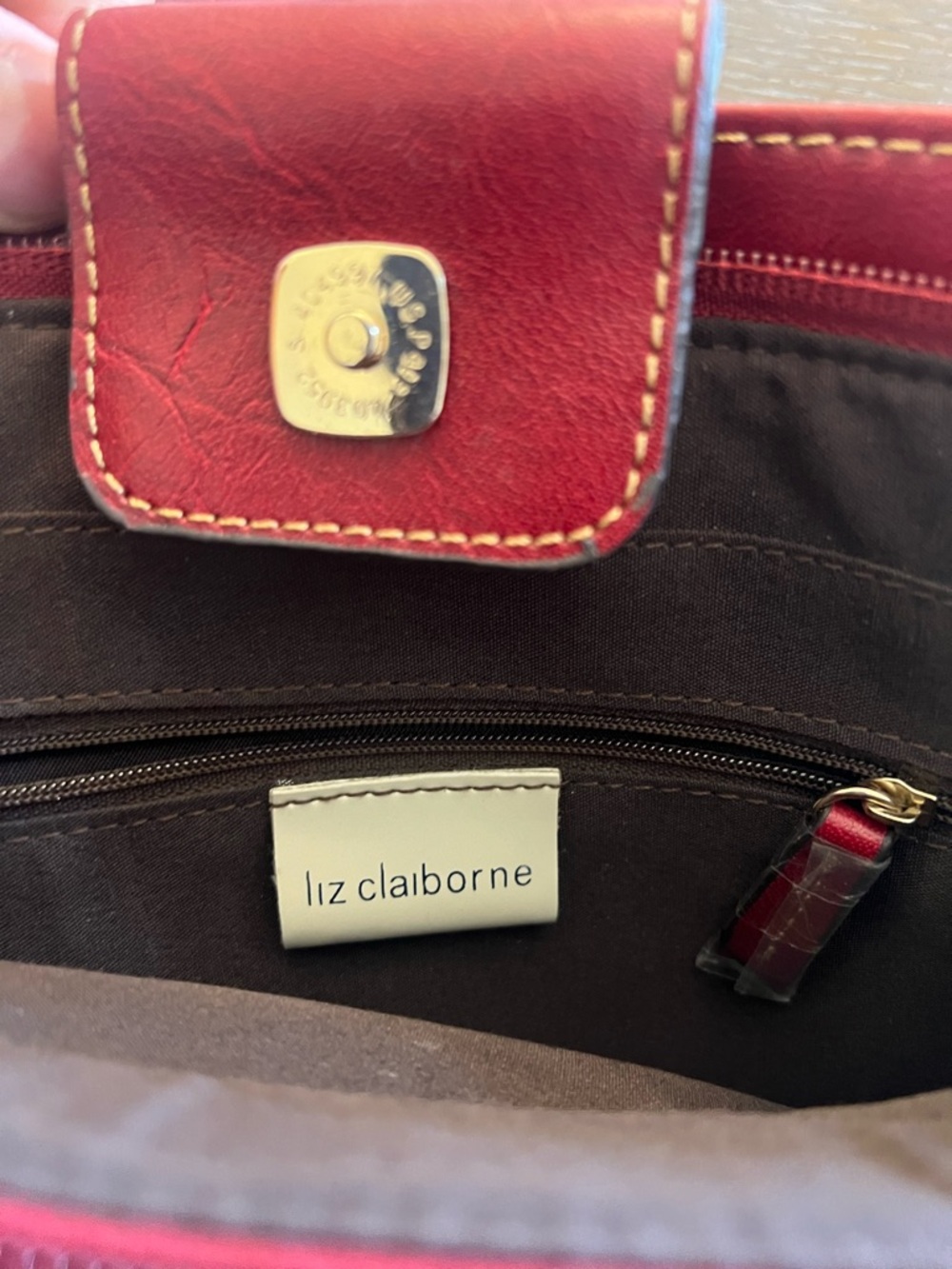 Liz Claiborne Red Shoulder Tote with Gold Hardware - Picture 3 of 3